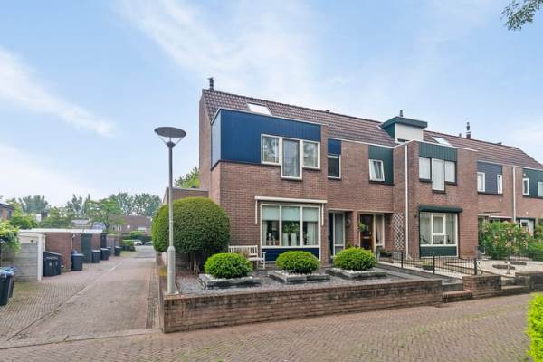 Woning Hoogewei 74 Goes