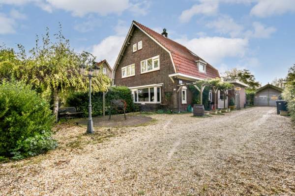 Woning Hoofdweg 100 Lijnden