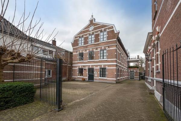 Woning Prins Hendrikstraat 122 Alphen aan den Rijn