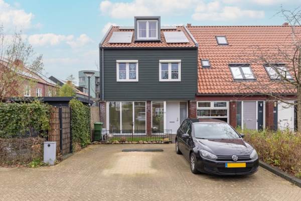 Woning Schouwmeester 48 Zwaag