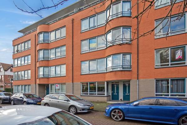 Woning 2e De Carpentierstraat 141A Den Haag