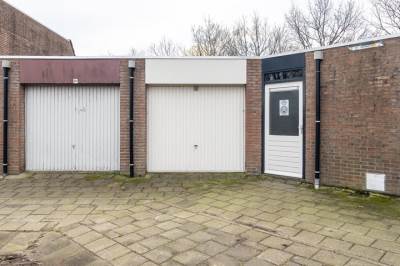Garage Roptastate 82A Leeuwarden