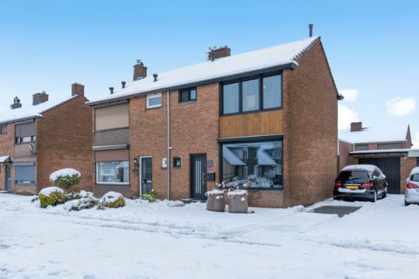 Woning Deken Deutzlaan 54 Kerkrade