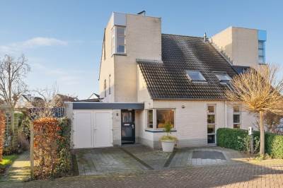 Woning Van Leeuwenhoeklaan 1 Zwolle
