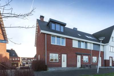 Woning Ad van der Steurzoom 26 Bergschenhoek