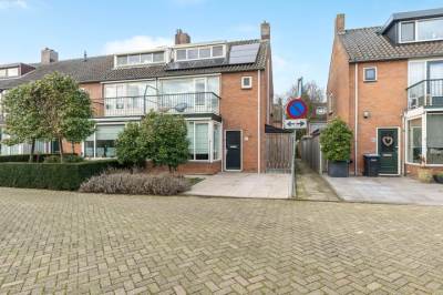 Woning Landmanshof 19 Hendrik-Ido-Ambacht