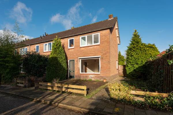 Woning Cort van der Lindenlaan 2 Baarn