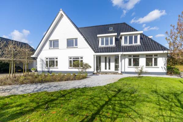 Woning Amsterdamsestraatweg 67 Naarden