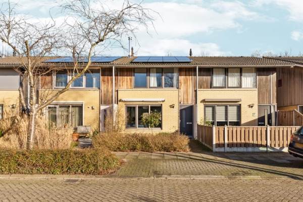 Woning Januaristraat 88 Almere