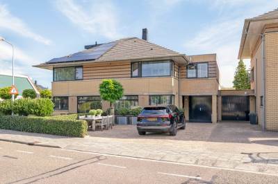 Woning Noordeinde 4 Oostzaan