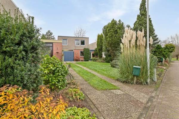 Woning Hooglandswyk 137 Drachten