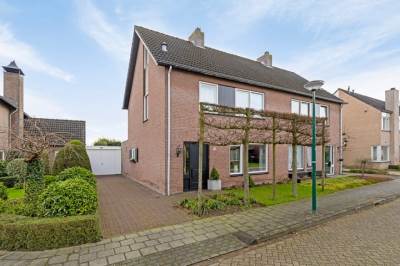 Woning 't Hof 12 Beek en Donk