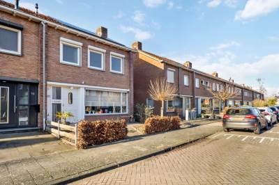 Woning Hendrik van Nassaustraat 20 Leerdam