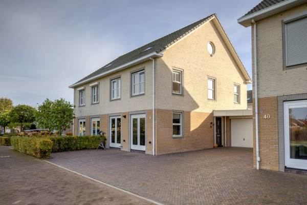Woning Vogelwikke 42 Elburg