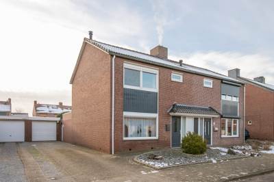 Woning Emmalaan 8 Posterholt