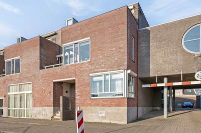 Woning Molenhoekplein 13 Valburg