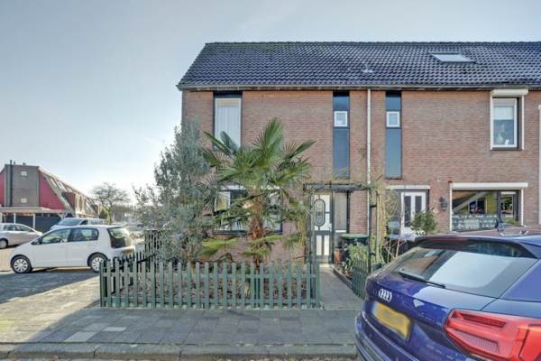 Woning Parklaan 67 Spijkenisse