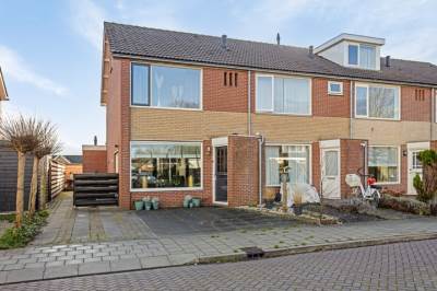 Woning Margrietlaan 8 't Veld