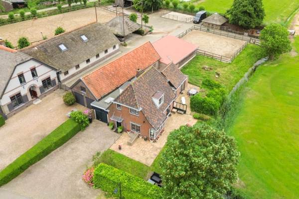 Woning Rijksstraatweg 99 Baambrugge