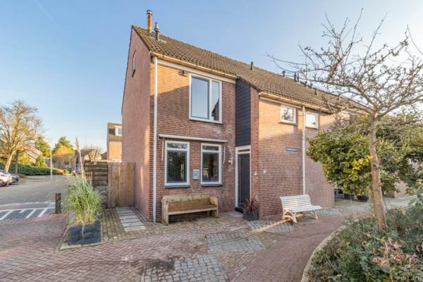 Woning Doornenburg 17 Heemskerk