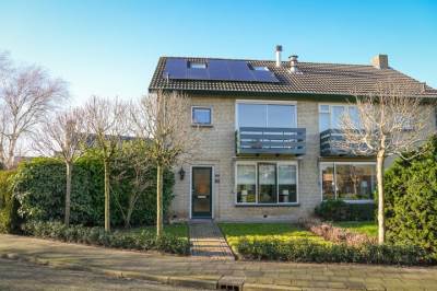 Woning Bilderdijkstraat 12 Kesteren