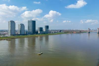 Woning Hongerlandsedijk 744 Spijkenisse