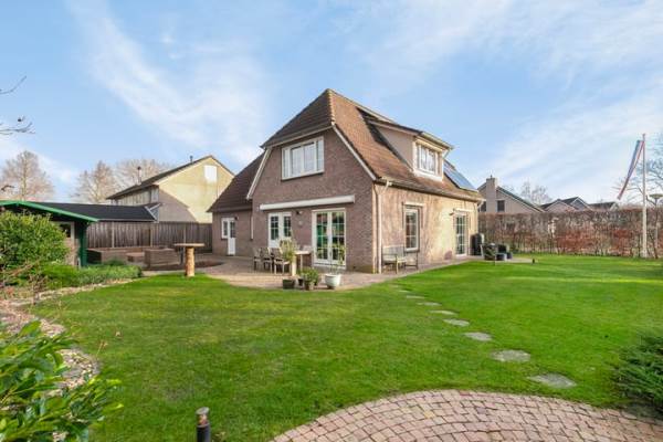 Woning Helena Kuipers-Rietbergstraat 2 Almere