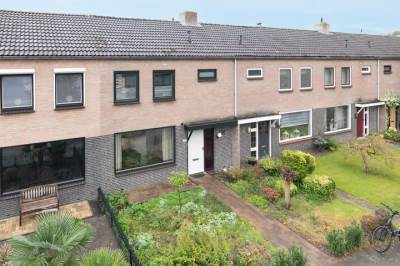 Woning Stadsweg 66 Geertruidenberg