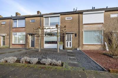 Woning Prins Bernhardlaan 25 Giessenburg