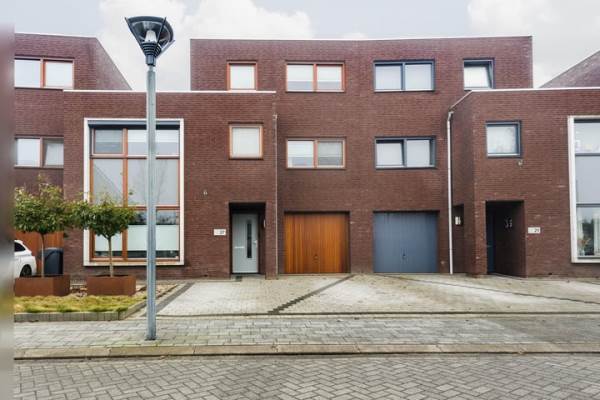 Woning Minerva 27 Born