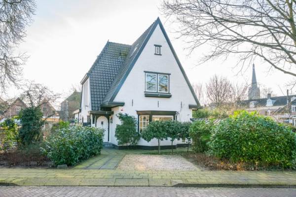Woning Burgemeester Nahuyssingel 37 Doesburg