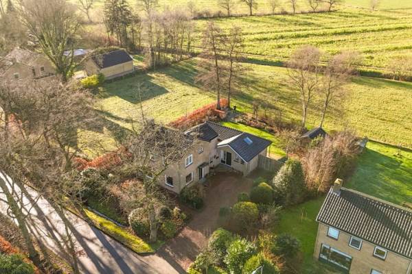 Woning Natuurschoonweg 31 Nietap