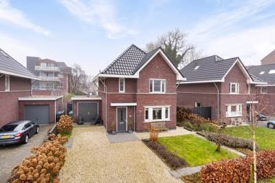 Woning Prof dr Cleveringastraat 21 Heerenveen