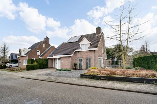 Woning Maasstraat 4 Bunde