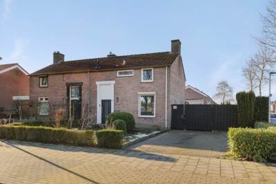 Woning Sint Willibrordusplantsoen 18 Deurne