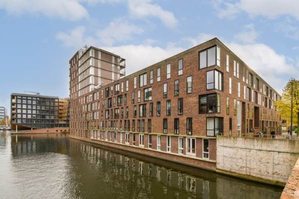 Woning Lumièrestraat 100 Amsterdam