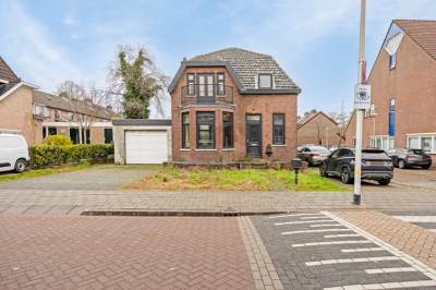 Woning Stationsstraat 2 Rhoon