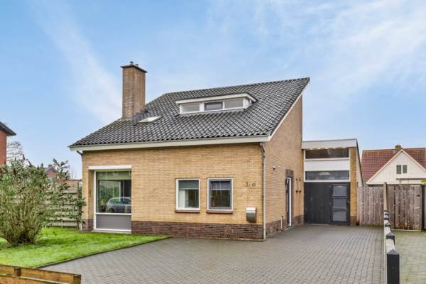 Woning Julianastraat 26 Nijeveen