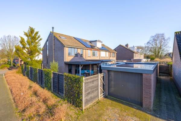Woning het Achterveld 259 Tiel