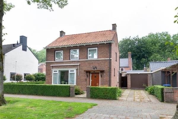 Woning Burgemeester van Akenstr 19 Zevenbergen