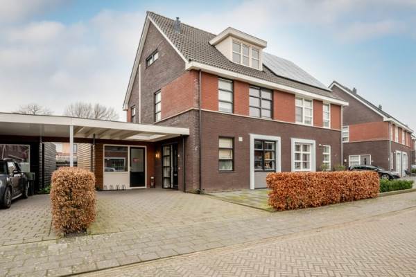 Woning Betje Wolfflaan 18 Harderwijk