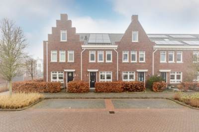 Woning Landheerlaan 8 Mijnsheerenland
