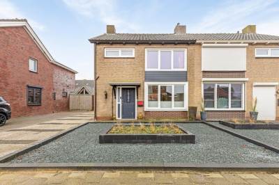 Woning Pastoor Bielarsstraat 21 Wernhout