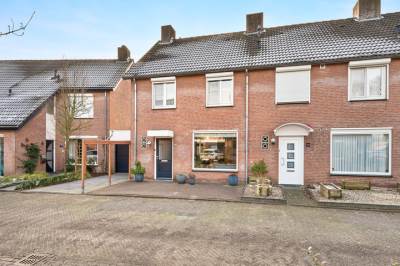 Woning Hoefsmidwei 42 Valkenswaard