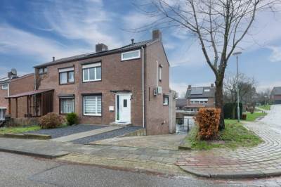 Woning Marijkestraat 4 Merkelbeek