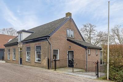 Woning Dorpsstraat 23 Dussen