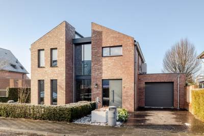 Woning Rosa Manusstraat 3 Rijen