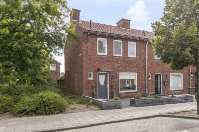 Woning Röntgenstraat 12 Roosendaal