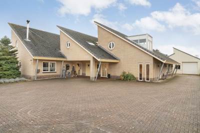 Woning Nijverheidsweg 15 Nijeveen