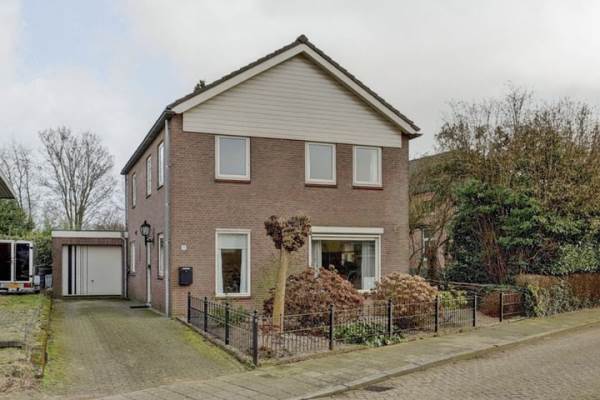Woning Meester van de Bergstraat 3 Millingen aan de Rijn